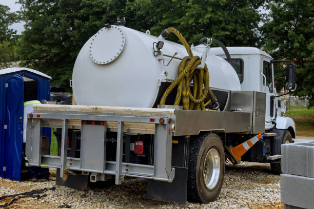 Best Portable toilet rental cost  in Bowmansville, PA